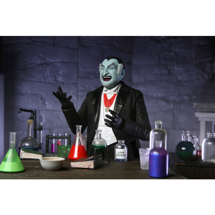 The Munsters - Grandpa Munster Ultimate 7" Scale Action Figure