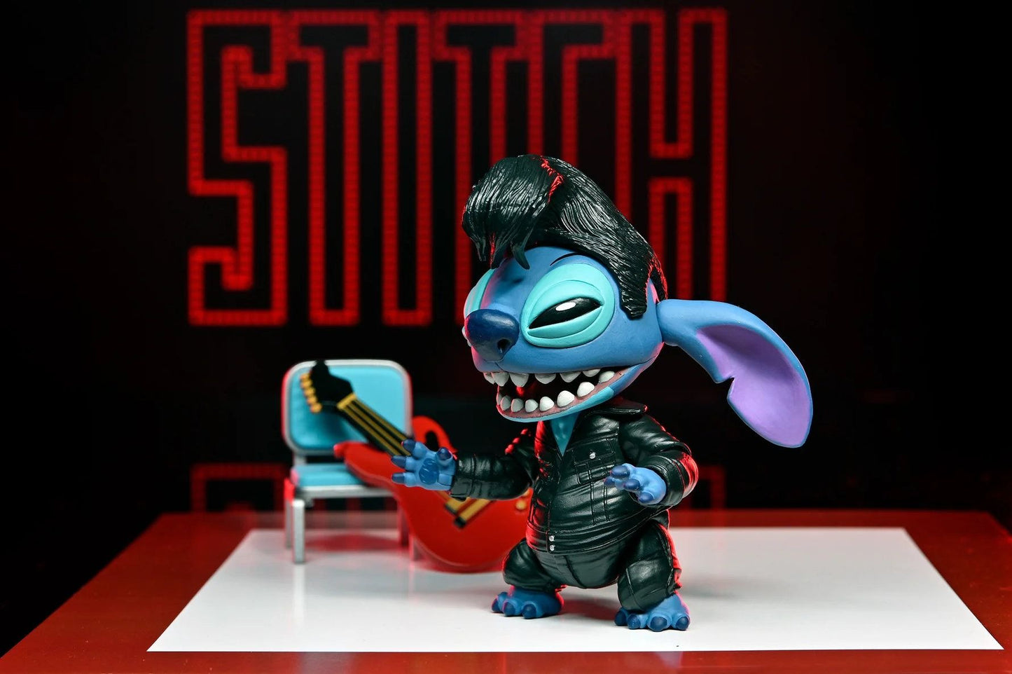 NECA Disney Lilo & Stitch Elvis Singer Stitch Ultimate 7" Scale Action Figure
