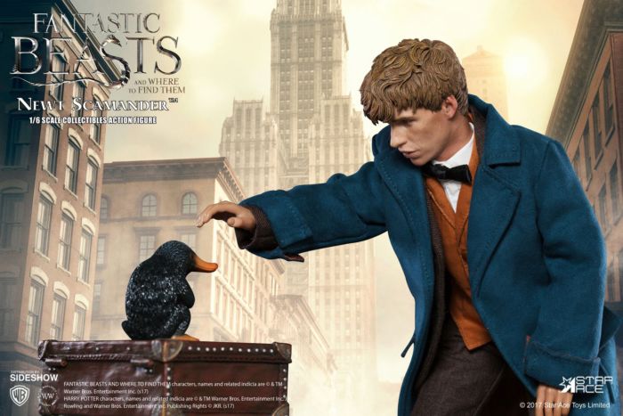 Fantastic Beasts and Where to Find Them - Newt Scamander 1/6th Scale Action Figure