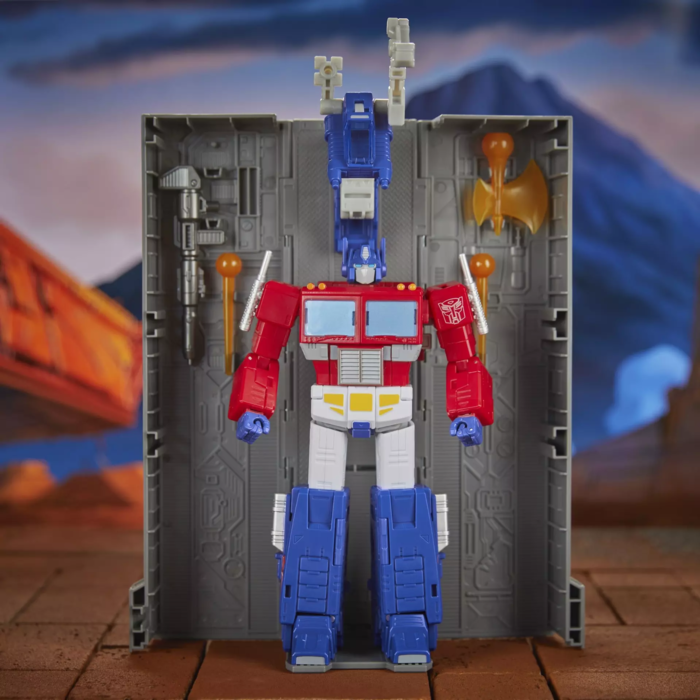 The Transformers: The Movie (1986) - Optimus Prime Studio Series Commander Class 7" Action Figure