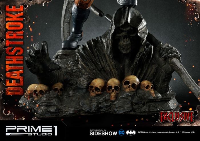 Batman - Deathstroke 1/3 Scale Statue