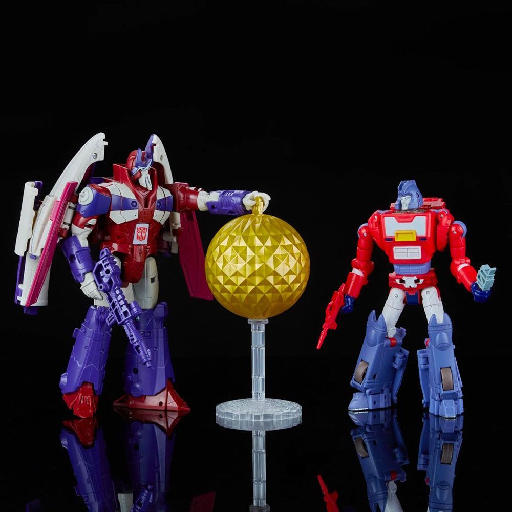 Transformers Generations Legacy A Hero is Born 2 Pack
