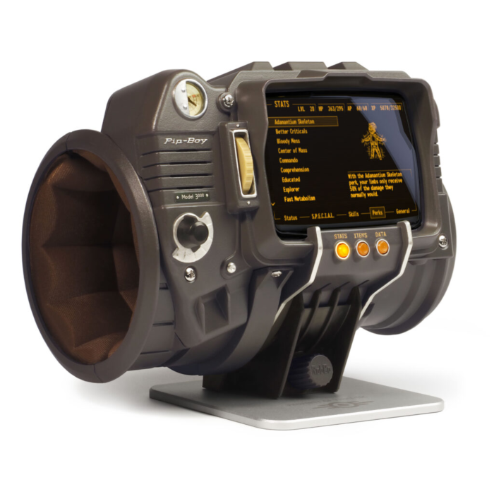 Fallout: New Vegas - Pip-Boy 3000 Mk V 1:1 Scale Life-Size Prop Replica